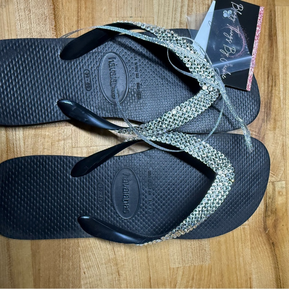 Havaianas Black Flip Flops with Swarovski crystals 9/10 - Picture 8 of 10